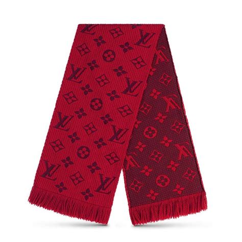 louis vuitton chunky knit scarf.